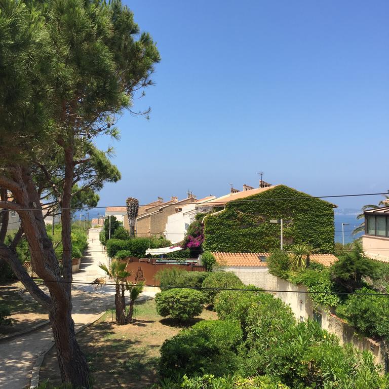 Maison Bord De Mer Six-Fours-les-Plages Bagian luar foto